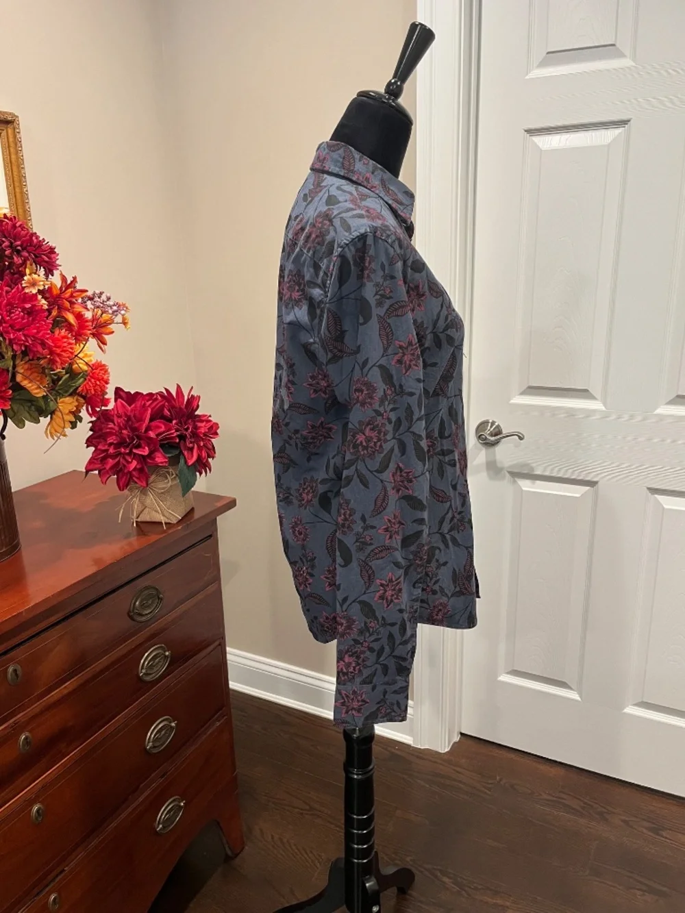 NWT Men’s Banana Republic Dark Blue Floral Print Organic Cotton Button Down S